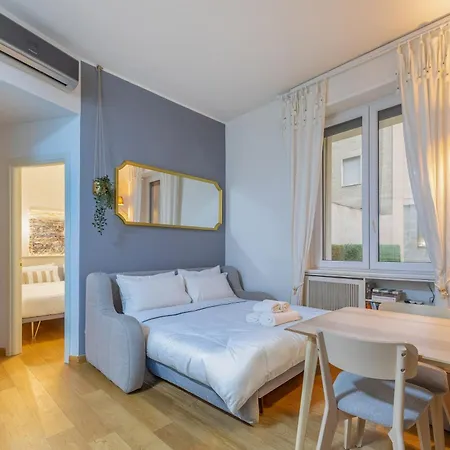 Cenacolo, Corso Magenta, Milan's Historic Center Apartmán